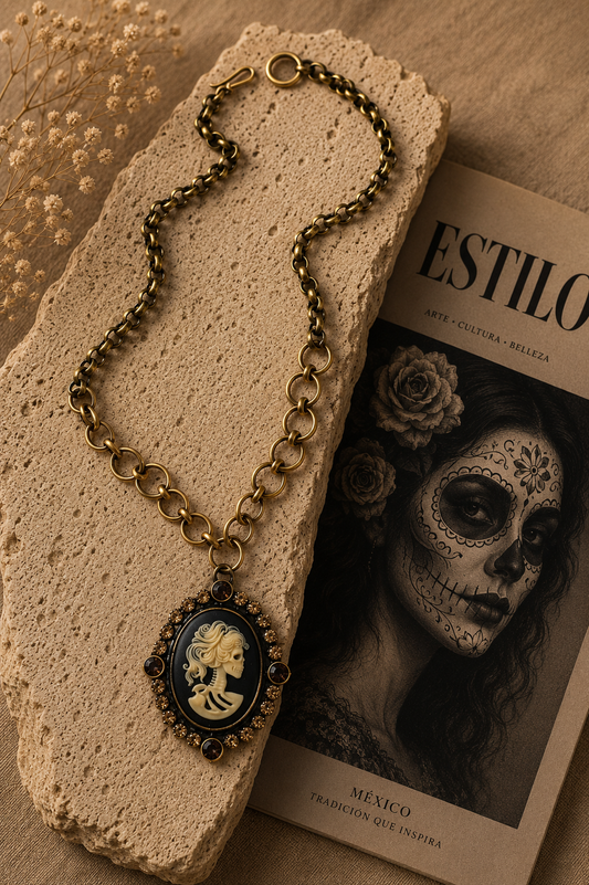 Collar Catrina Bronce