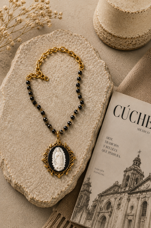 Collar Virgen