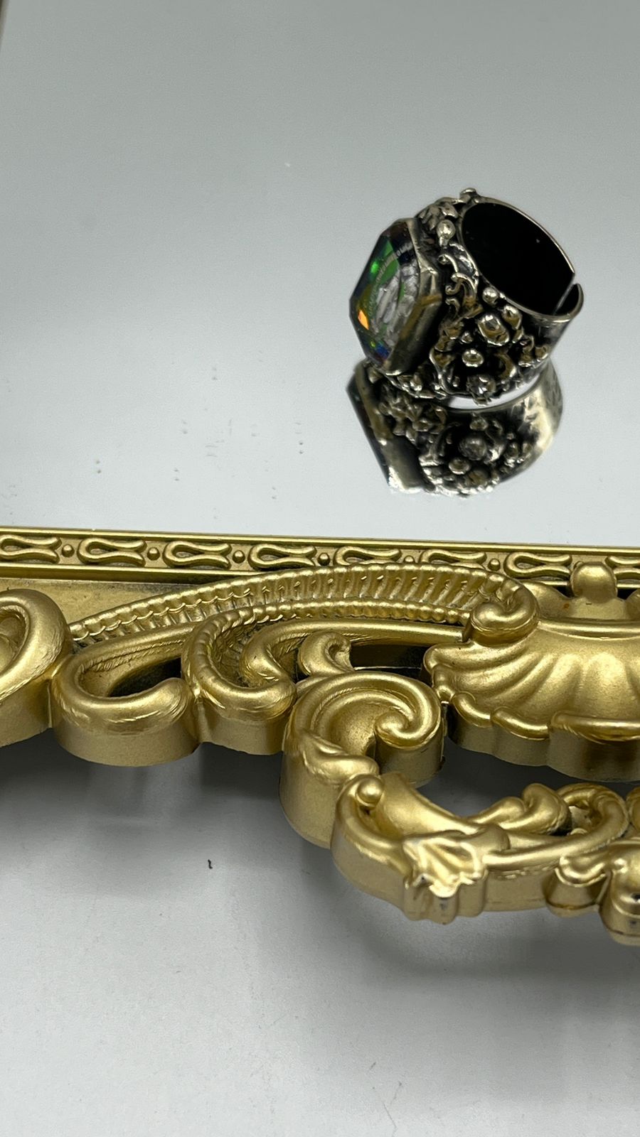 Anillo tornasol virgen