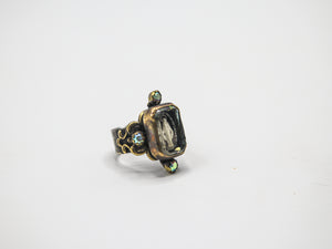 Anillo virgen tornasol
