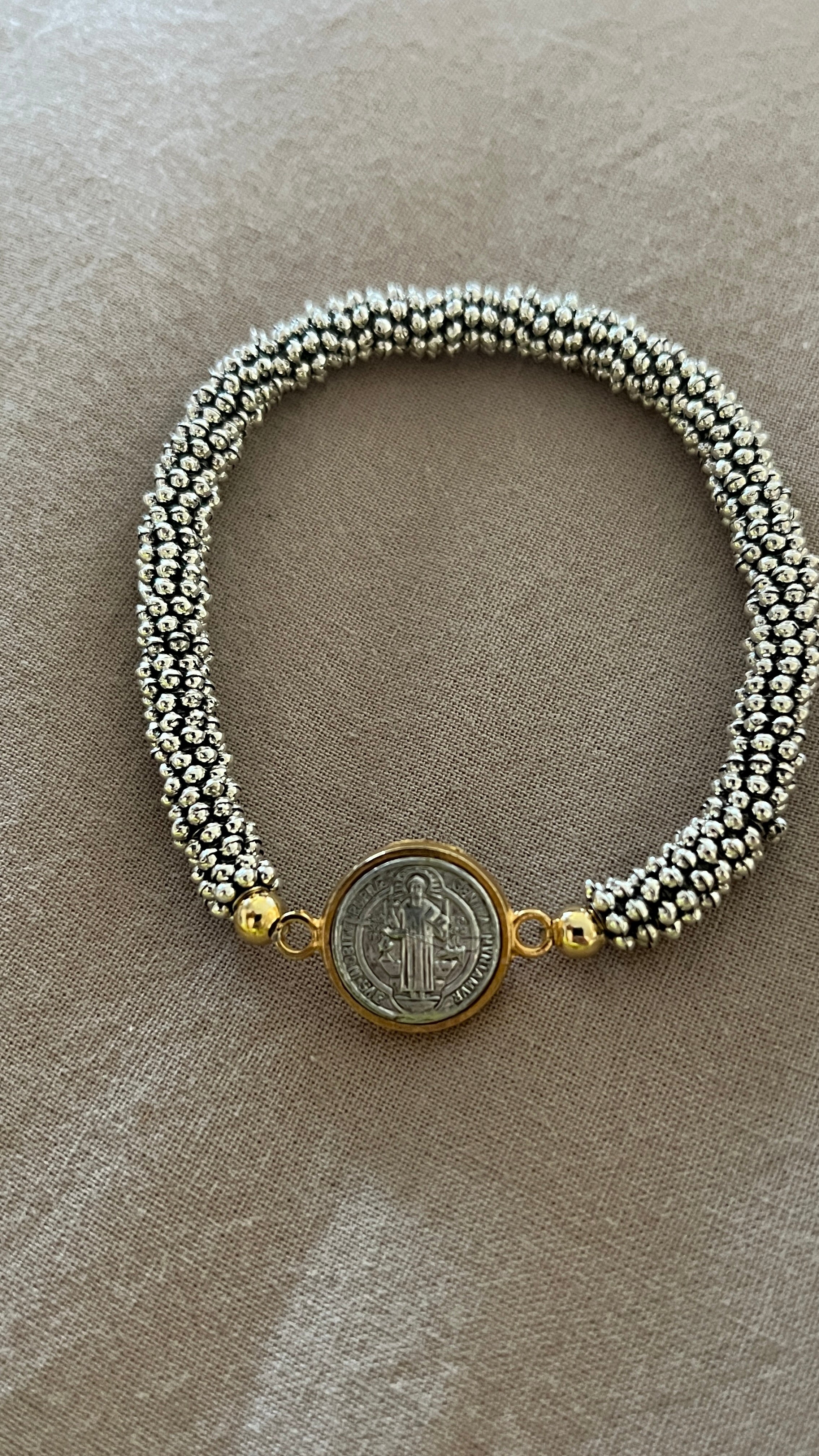 Pulsera San Benito plateada