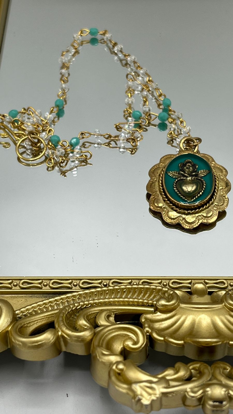 Collar corazon de bronce