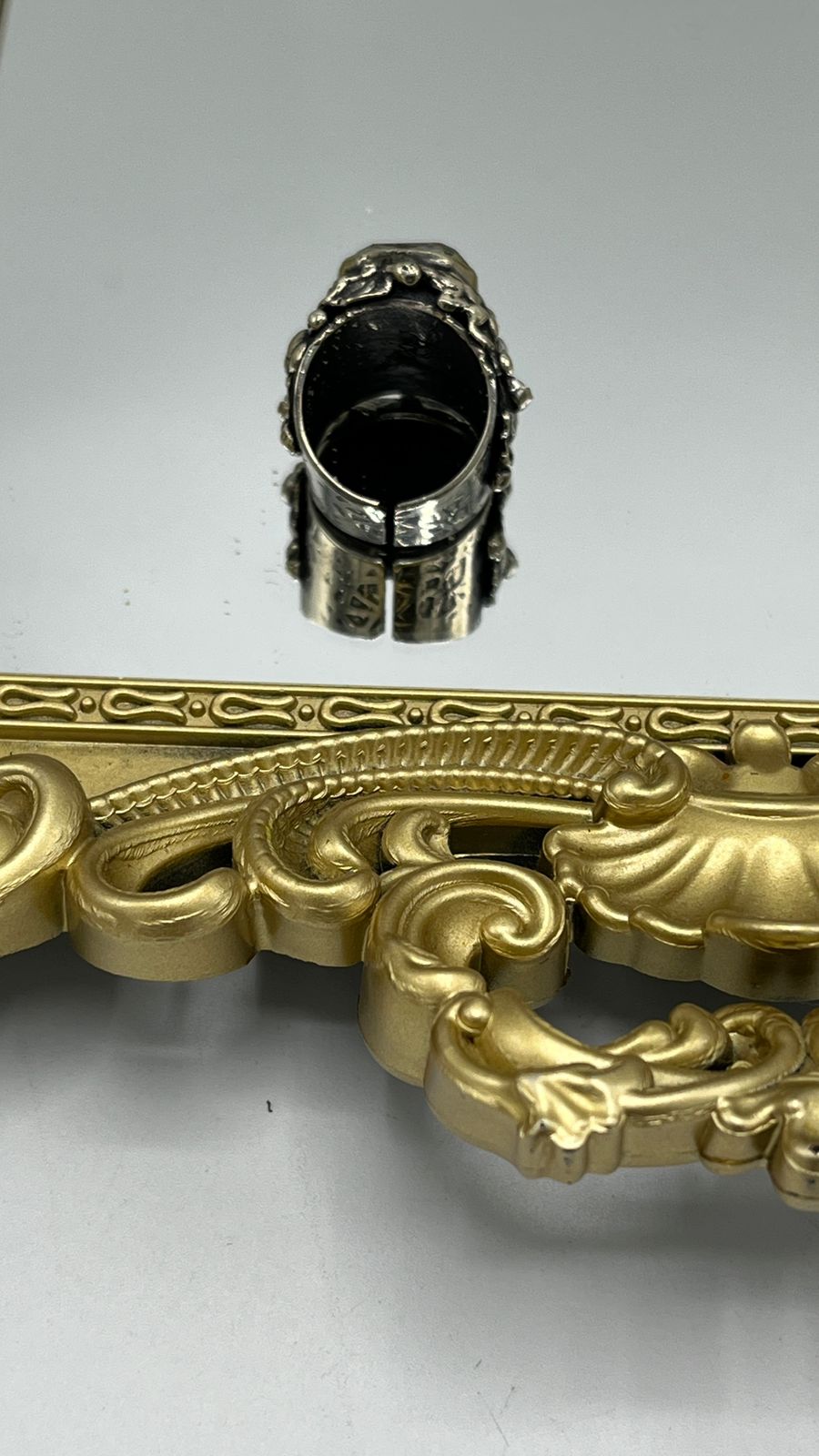 Anillo tornasol virgen