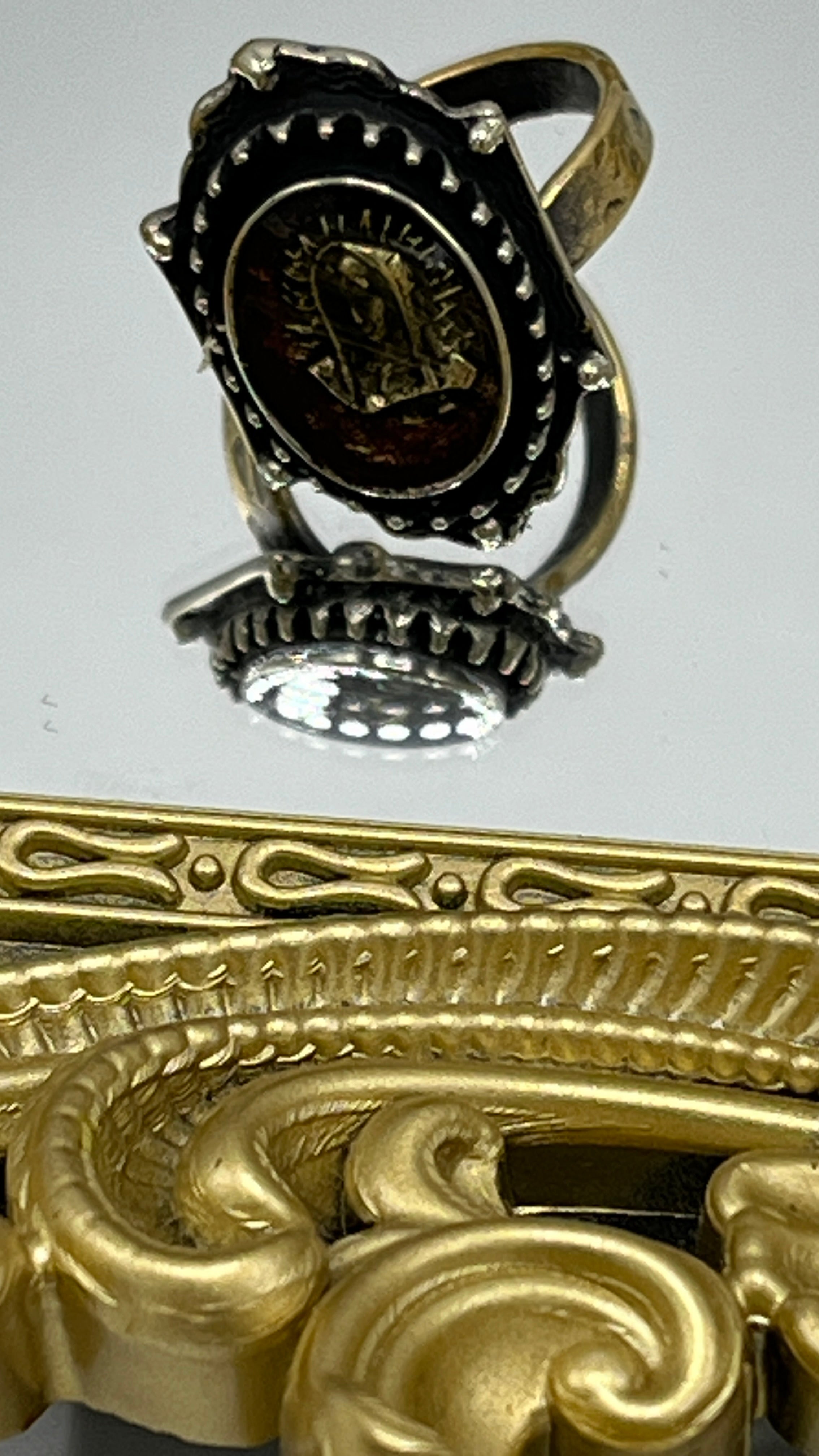 Anillo Virgen