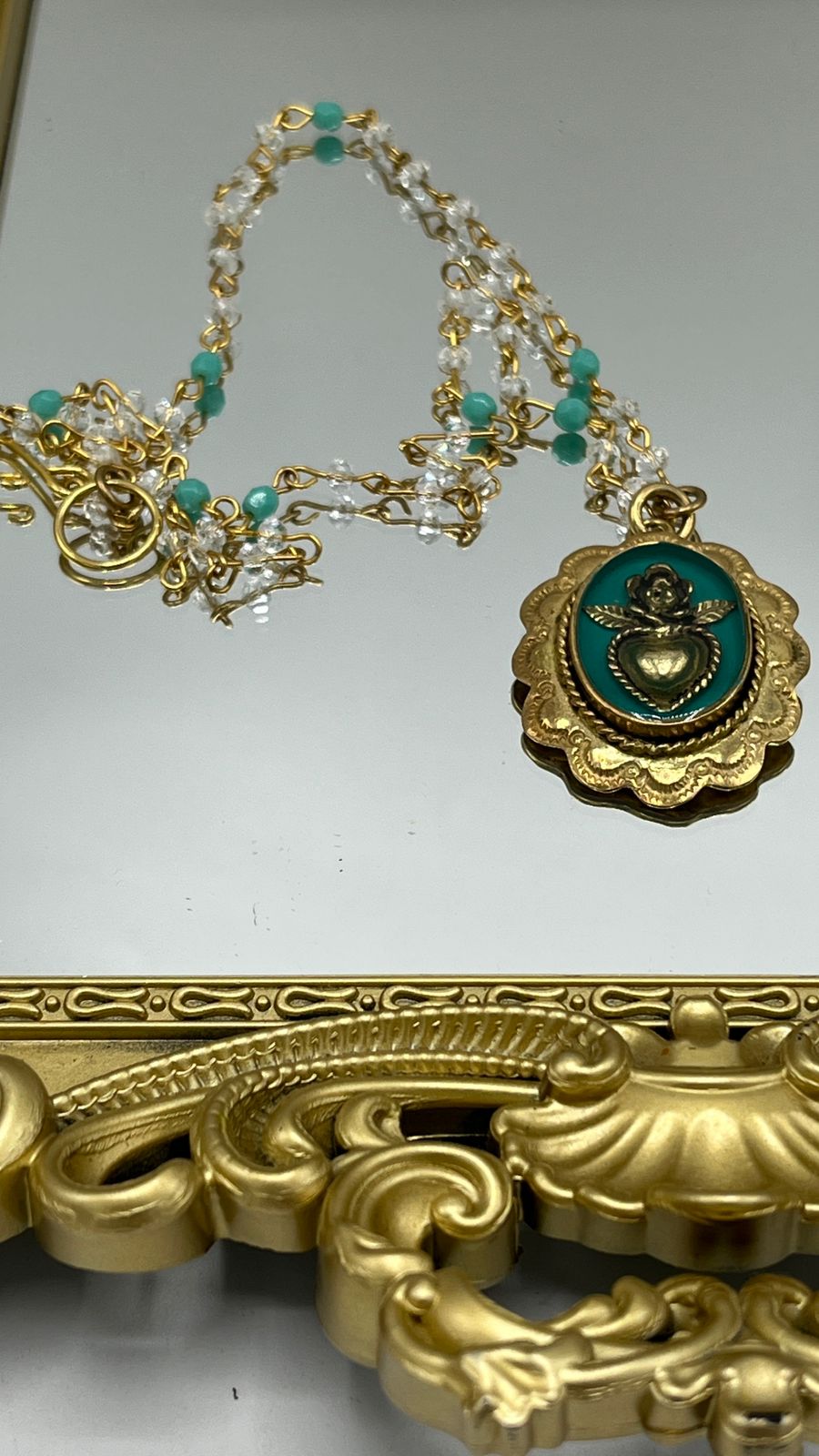 Collar corazon de bronce