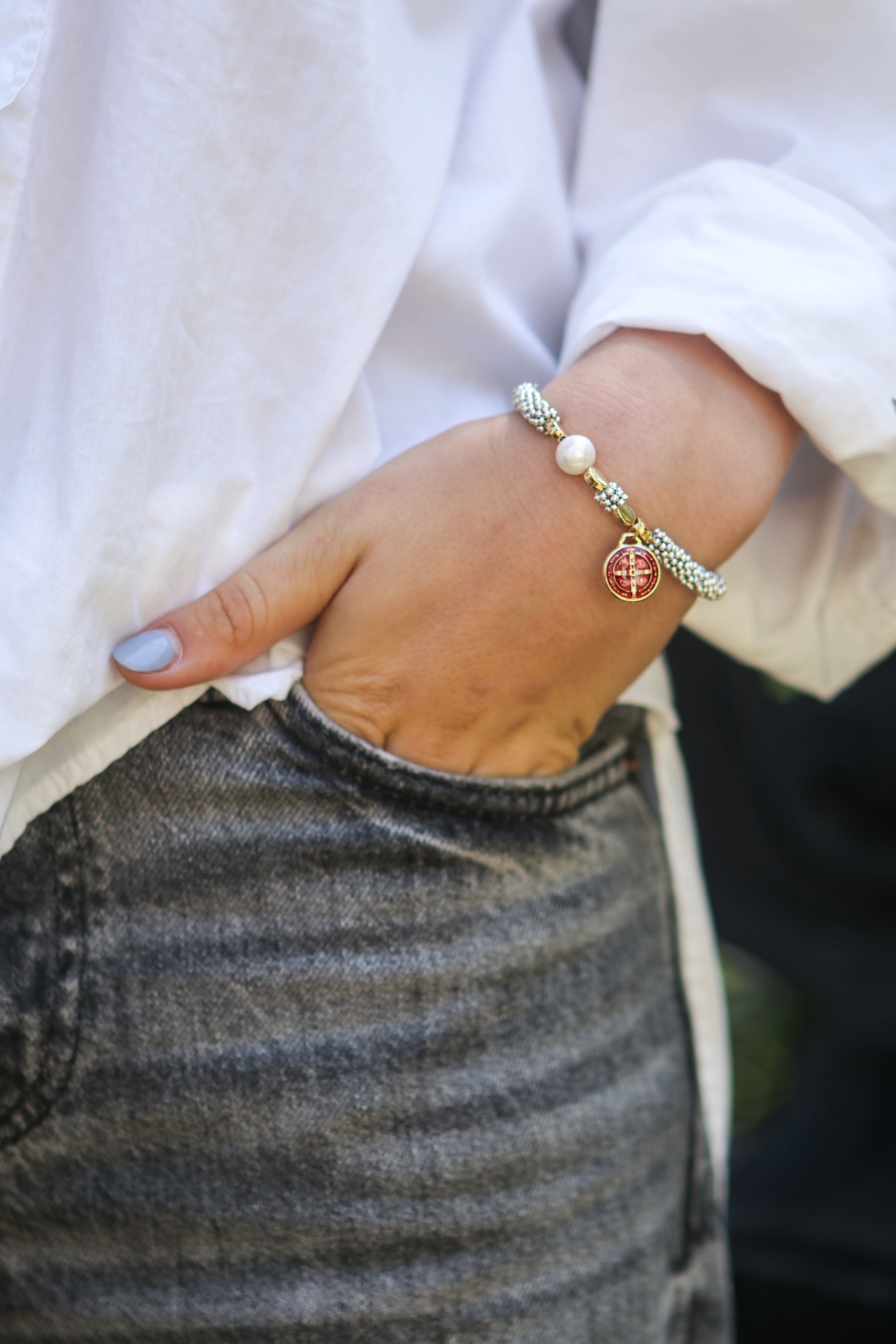 Pulsera elasticada de San Benito