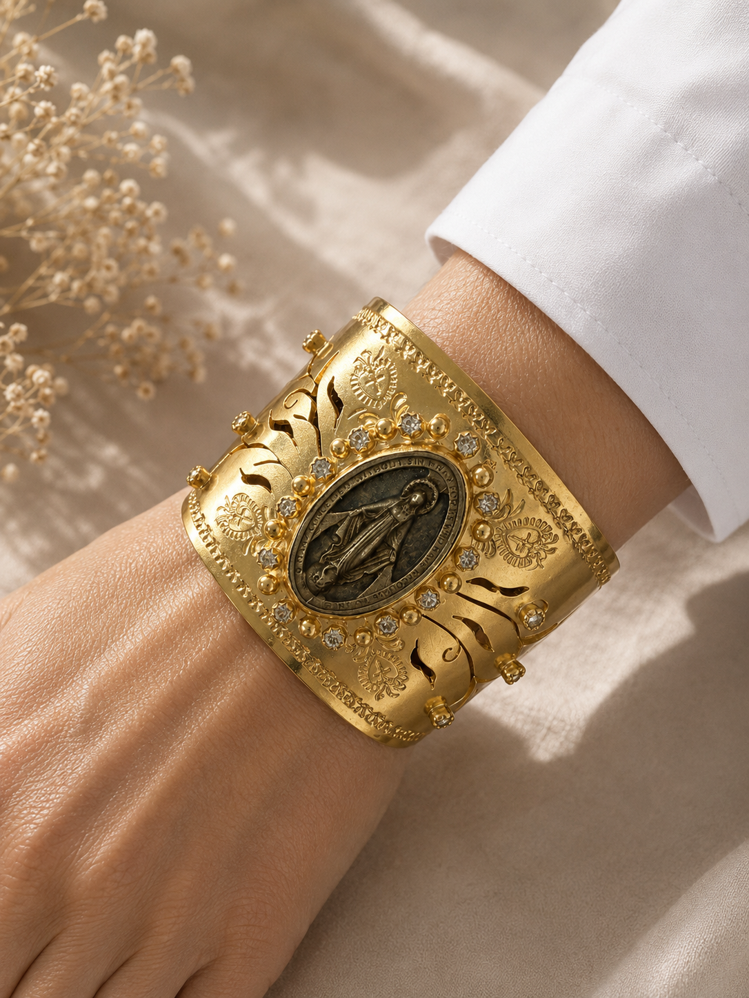 Brazalete Virgen de Los Rayos