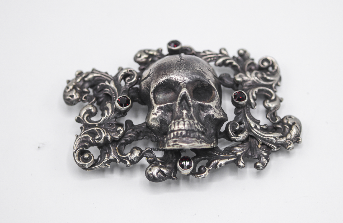 HEBILLA CALAVERA