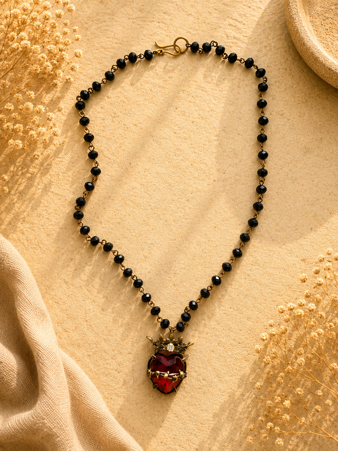 Collar cristal Sagrado corazón rojo
