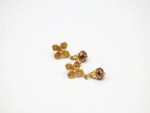 Aro de flor y gota cristal