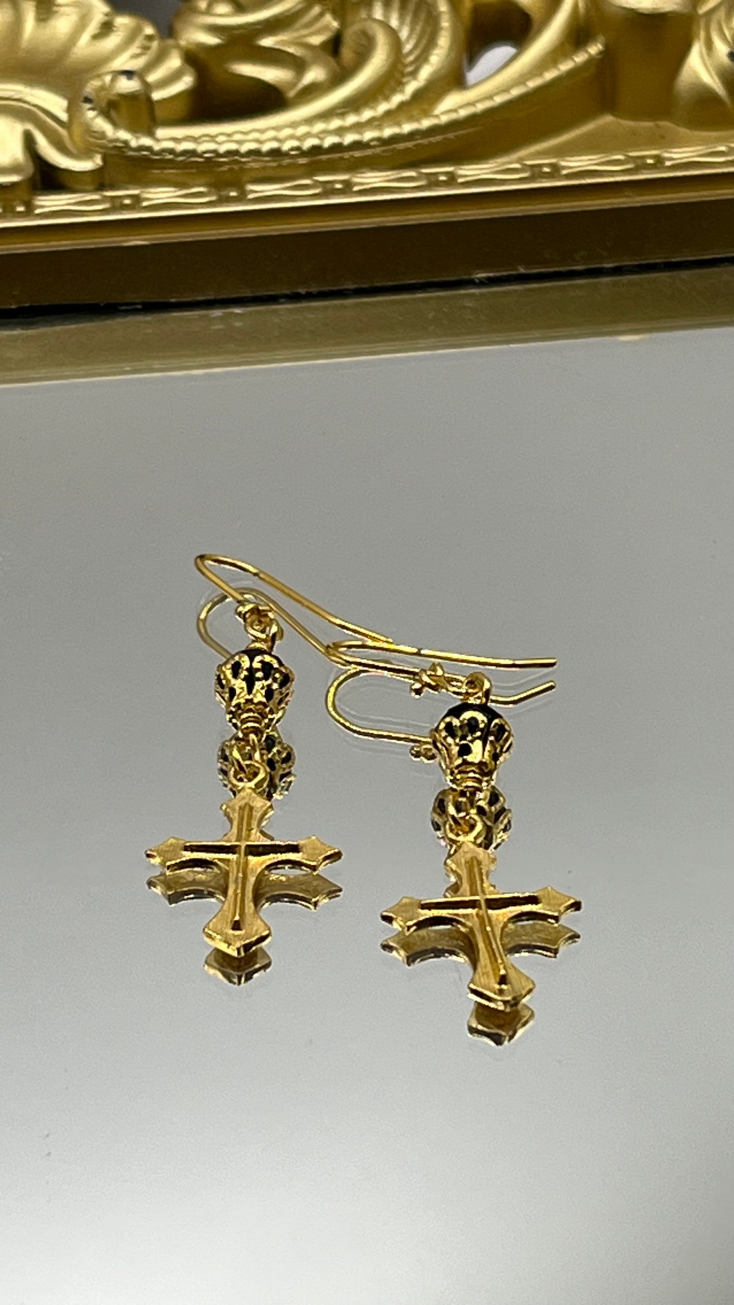AROS PEQUEÑA CRUZ Y PIEDRA