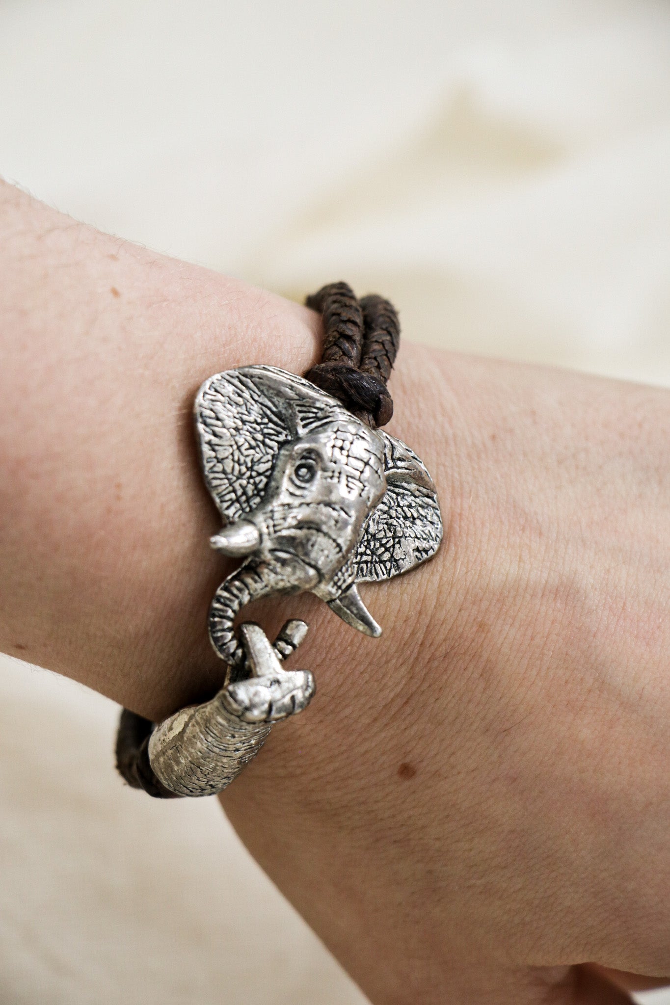 Pulsera Elefante con cuero